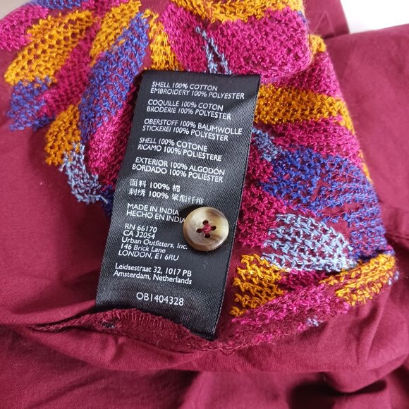 Anthropologie Maeve Embroidered Buttondown - Picture 13 of 13